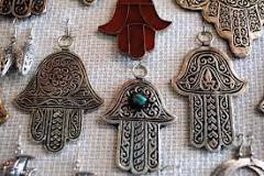 amuletos para la suerte y protección caseros